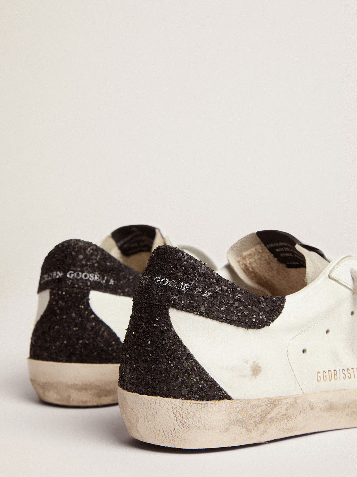 Super-Star Donna in nappa con stella in glitter oro e talloncino in glitter nero