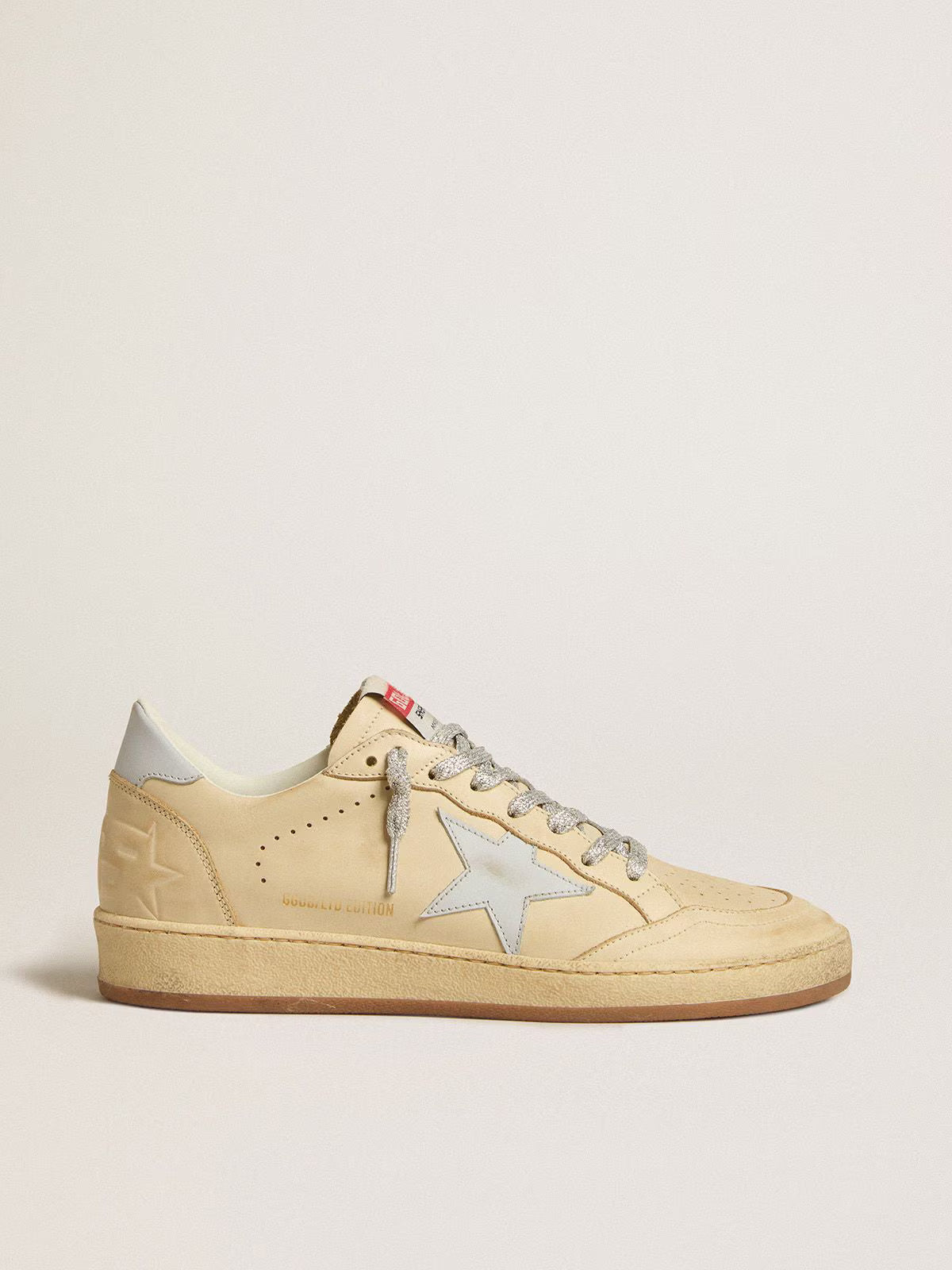 Ball Star Donna LTD in pelle color crema con stella e talloncino in pelle grigio chiaro
