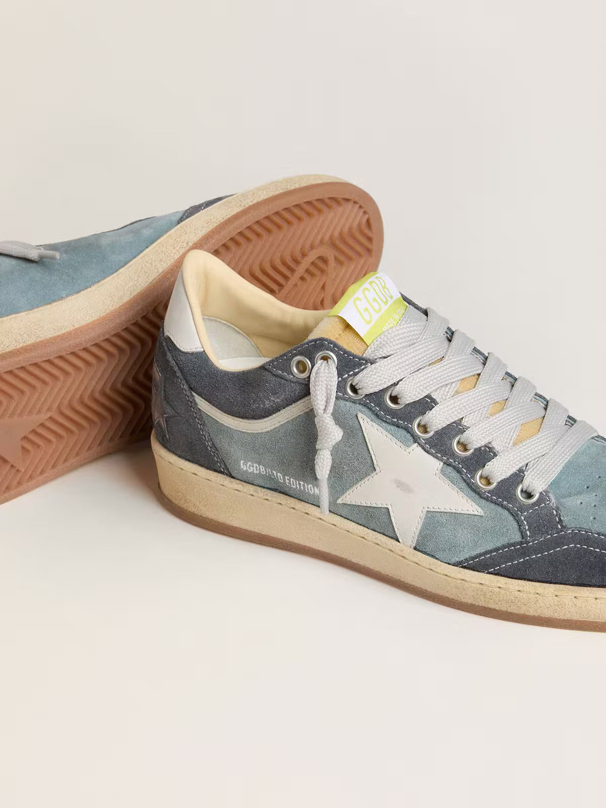 Ball Star Donna LTD in suede azzurro con stella e talloncino in pelle bianco latte