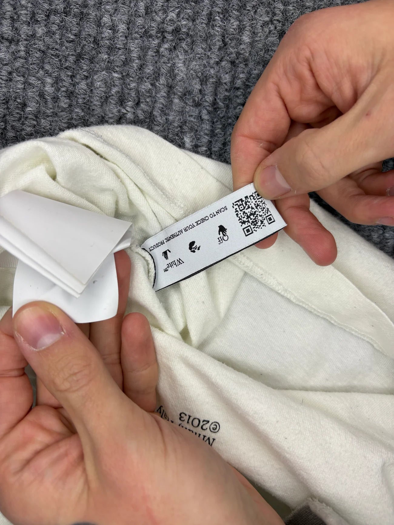 Off-White Tee Caravaggio White M