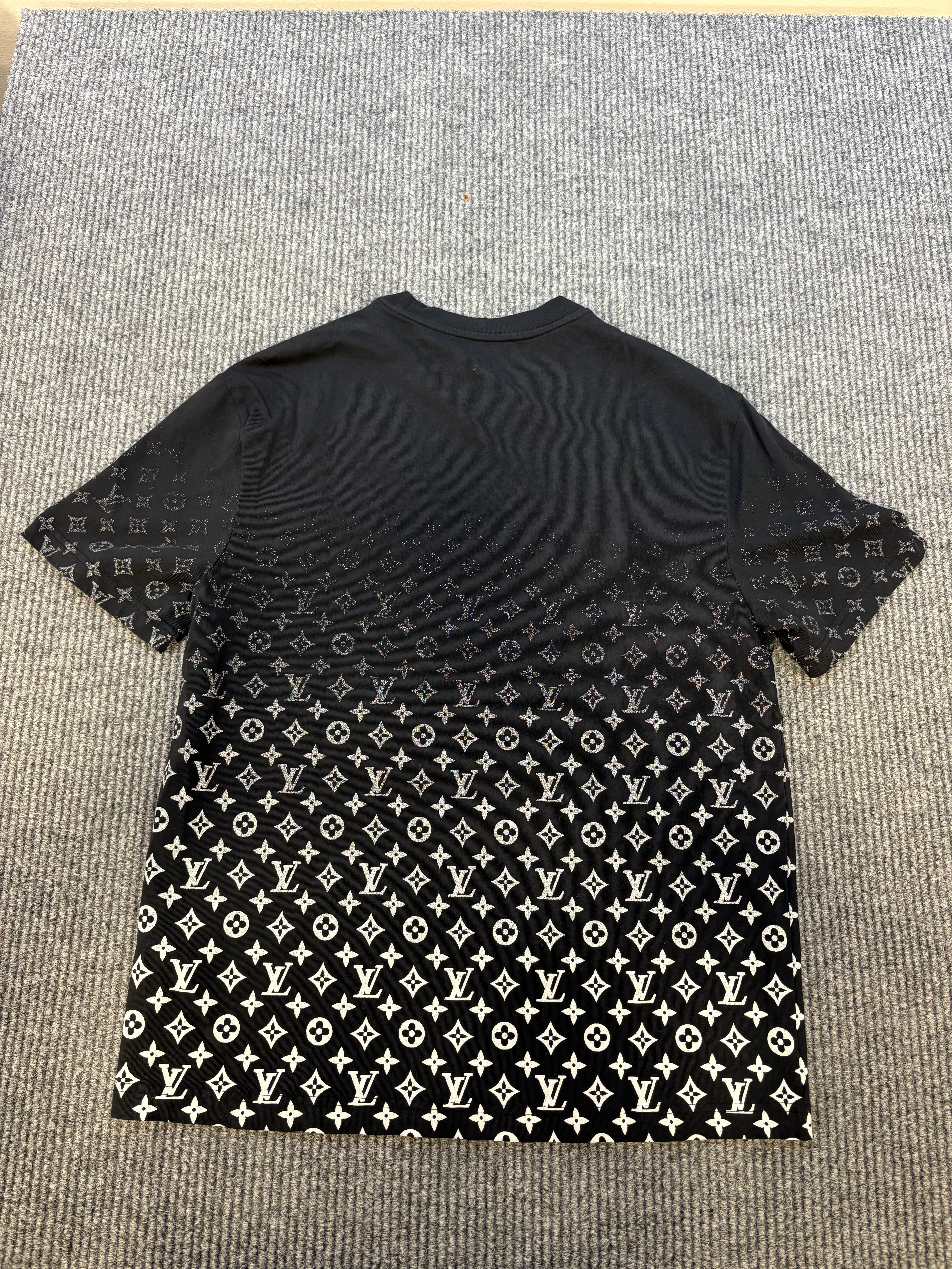 Louis Vuitton Tee Gradient Black M