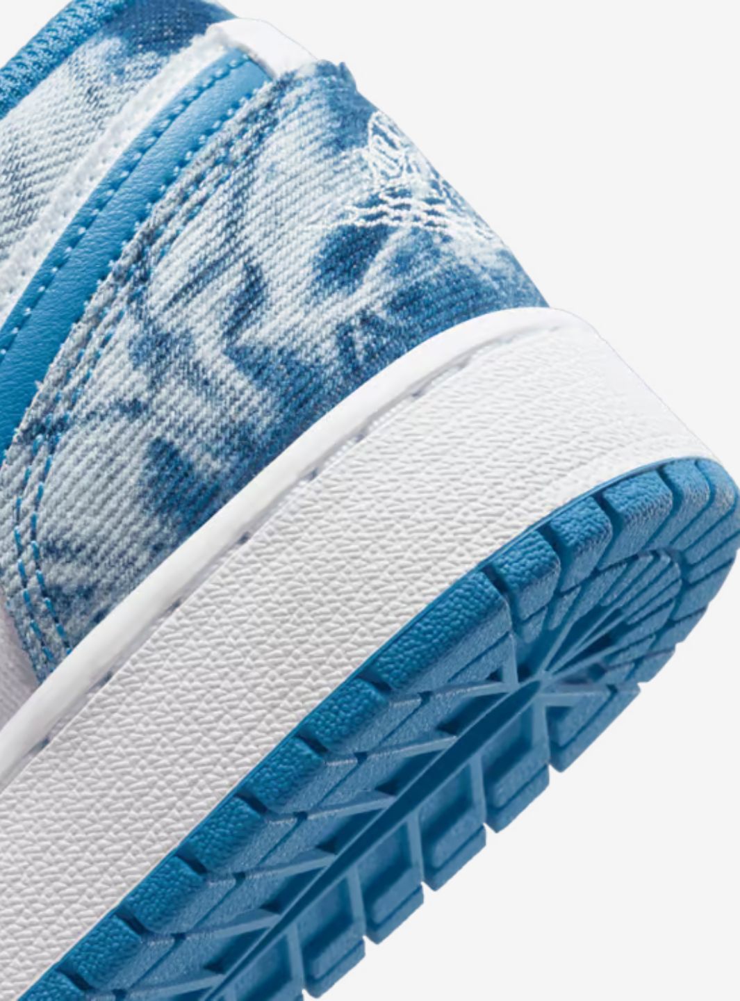 Air Jordan 1 Low Washed Denim