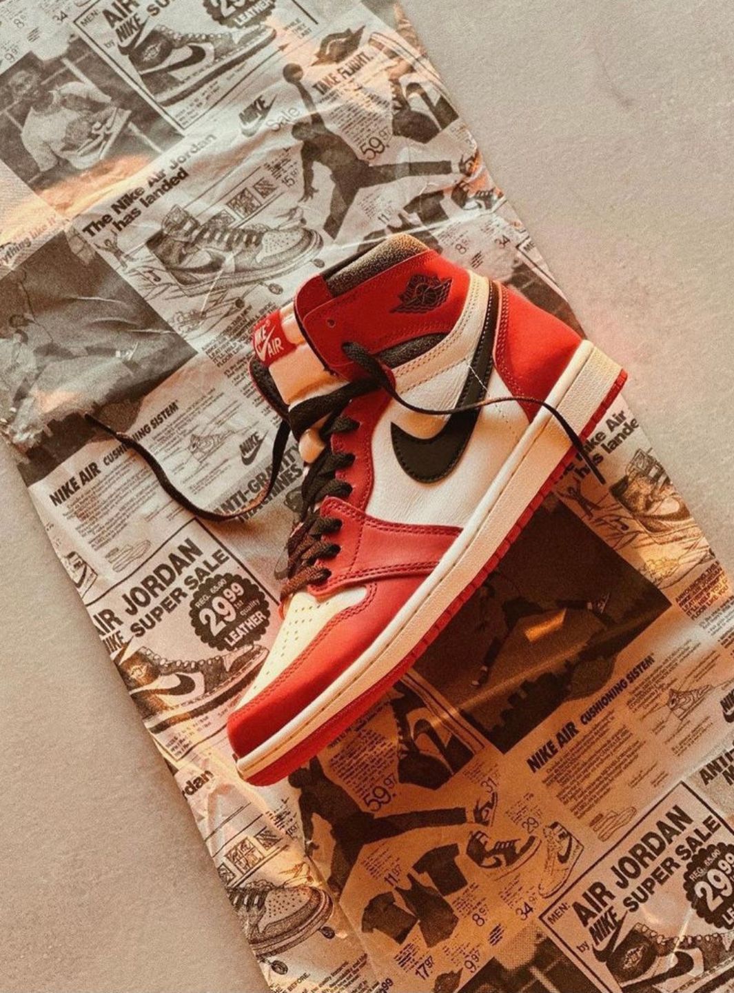 Air Jordan 1 Retro High OG Chicago Lost And Found