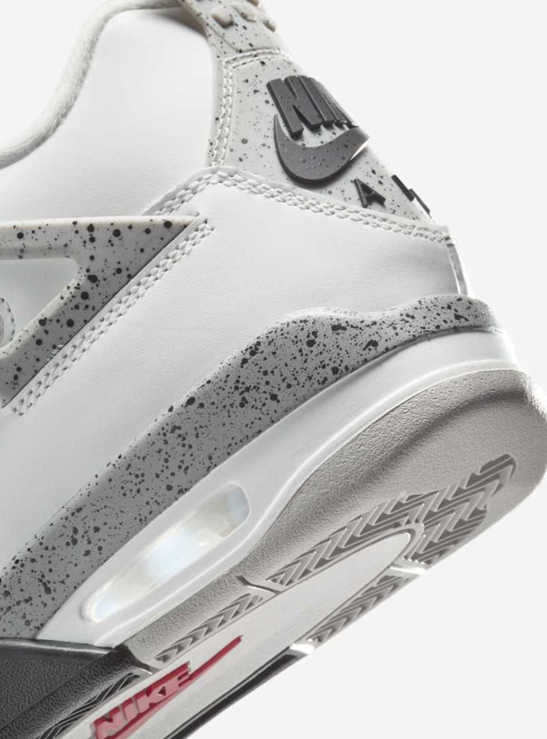 Air Jordan 4 Retro White Cement (2025)