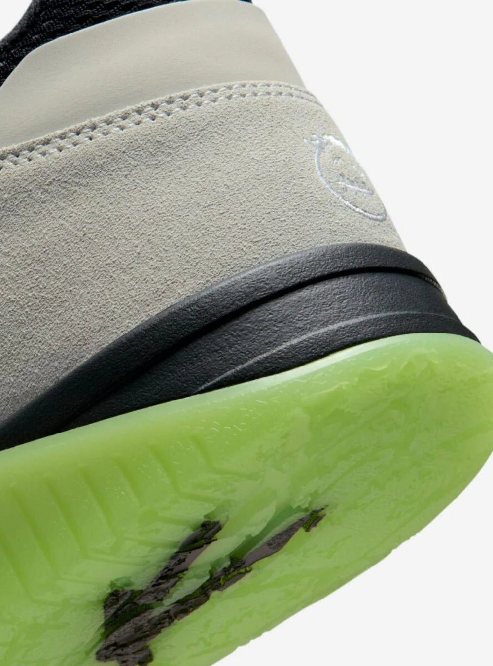 Air Jordan Jumpman Jack TR Travis Scott x Chase B Black Night Silver