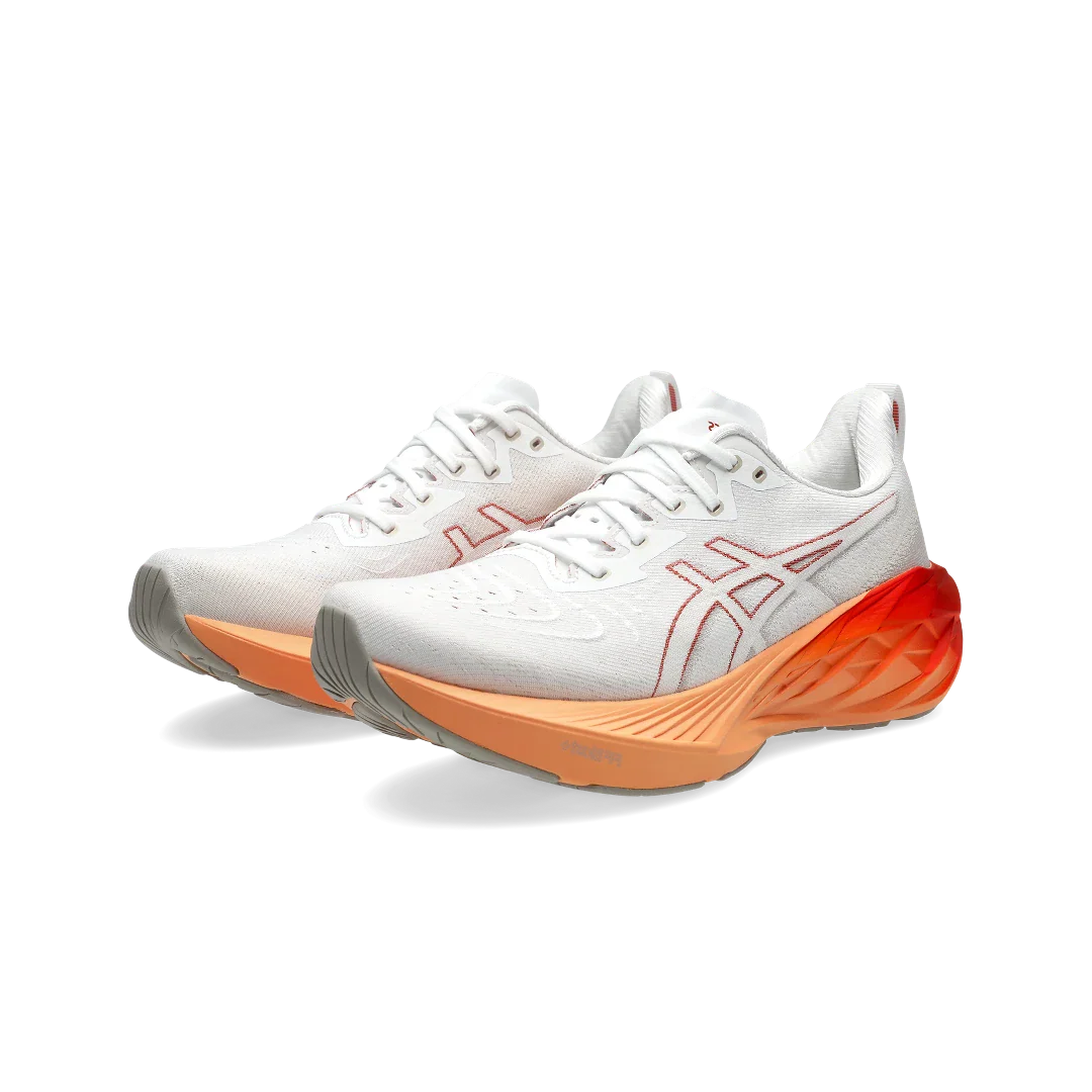 ASICS Novablast 4 White Moonrock