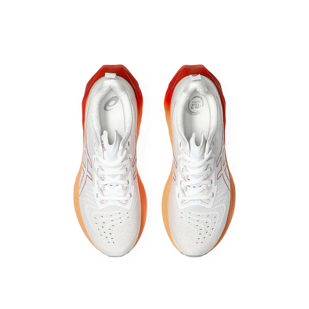 ASICS Novablast 4 White Moonrock