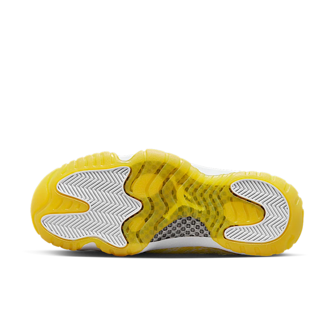 Air Jordan 11 Retro Low Yellow Snakeskin