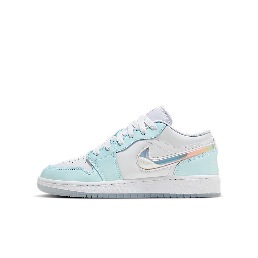 Air Jordan 1 Low SE Glacier Blue