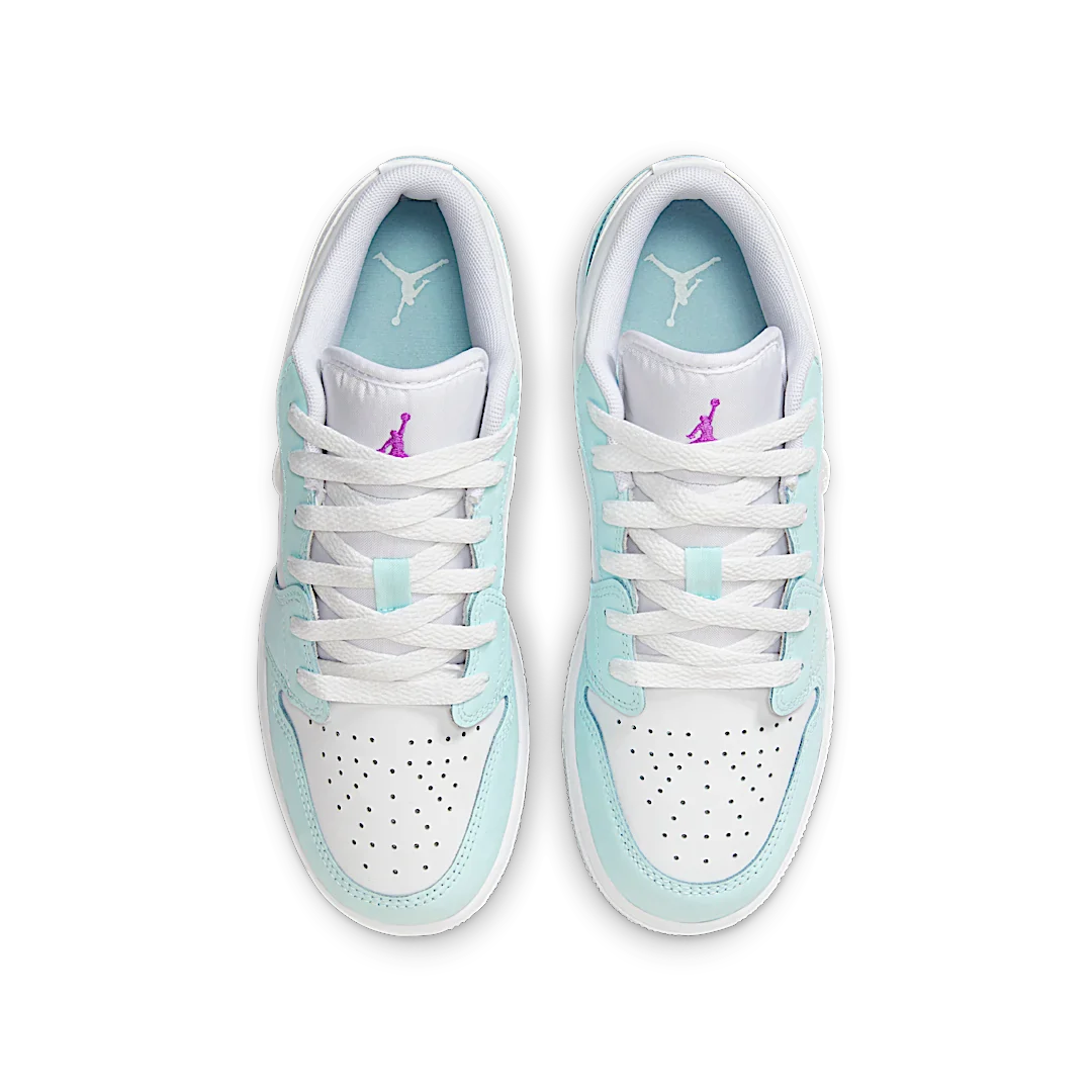 Air Jordan 1 Low SE Glacier Blue