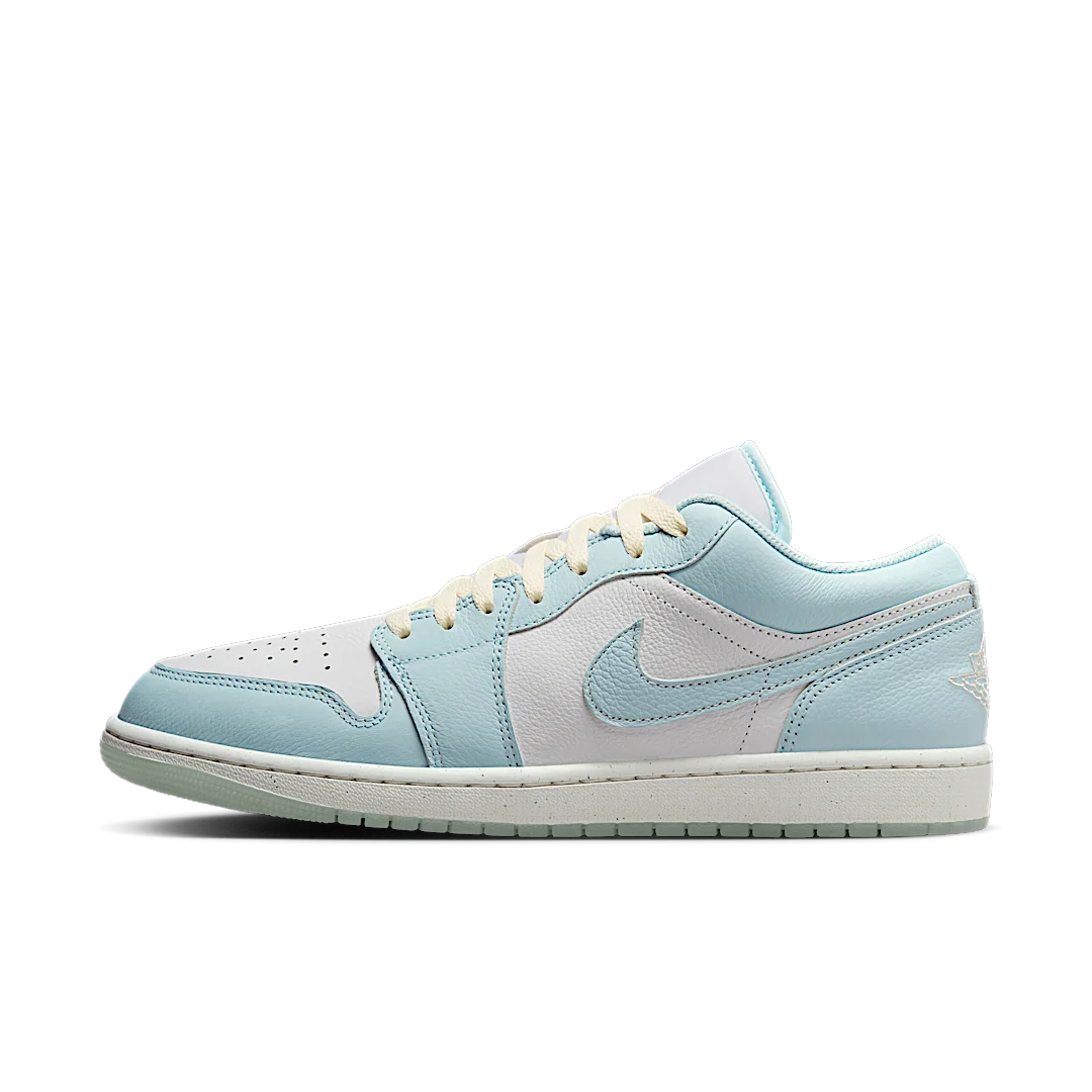 Air Jordan 1 Low SE Glacier Blue Summit White