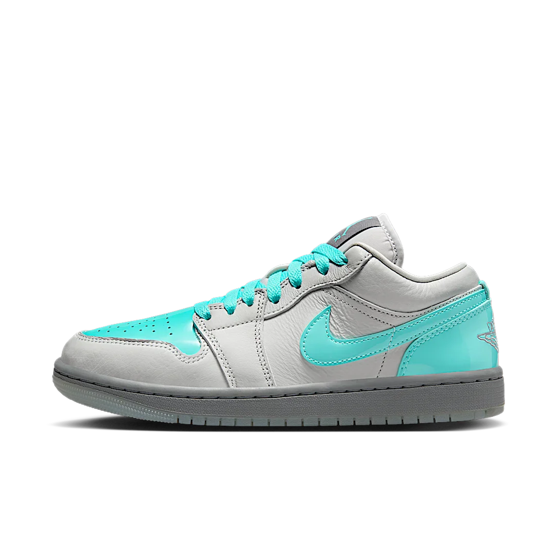 Air Jordan 1 Low SE Polaroid