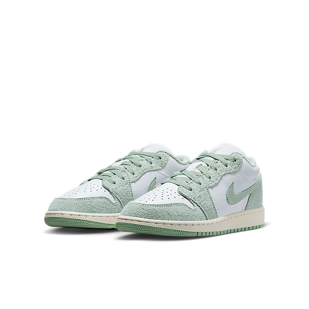 Air Jordan 1 Low SE White Seafoam