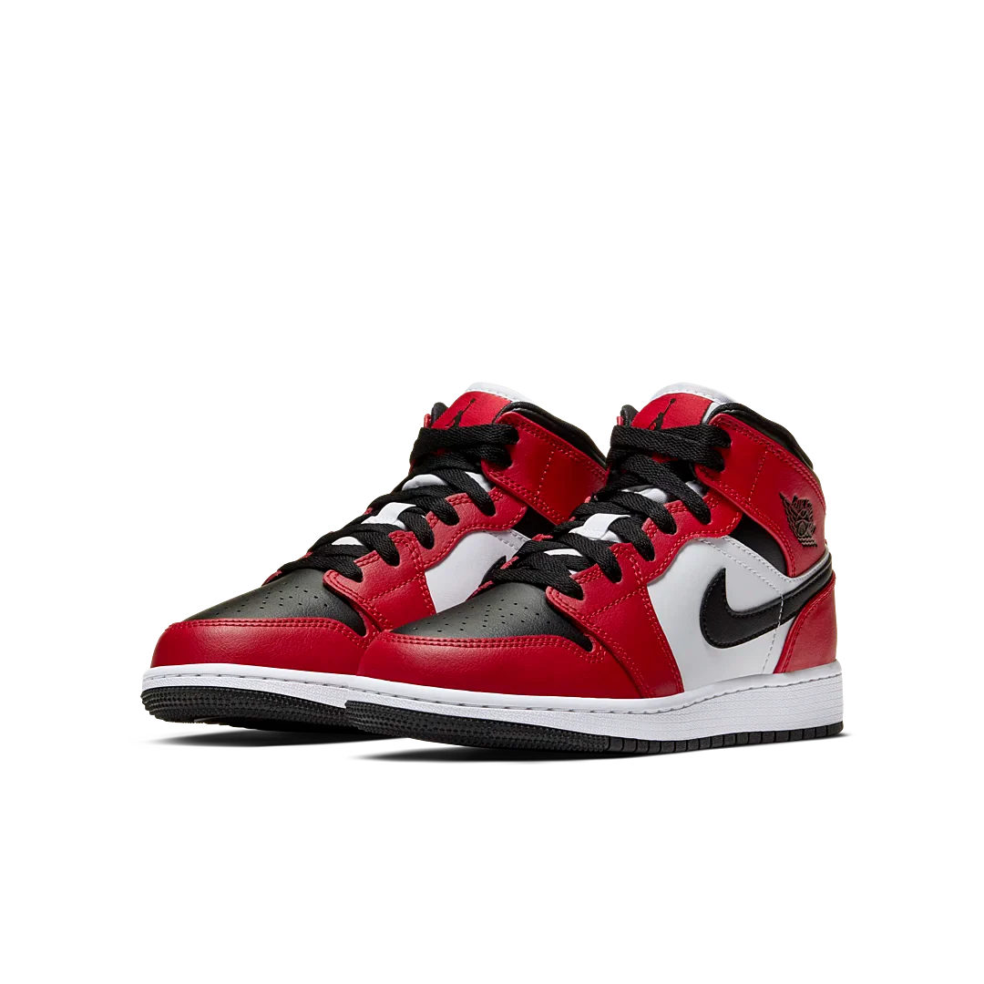 Air Jordan 1 Mid Chicago Black Toe
