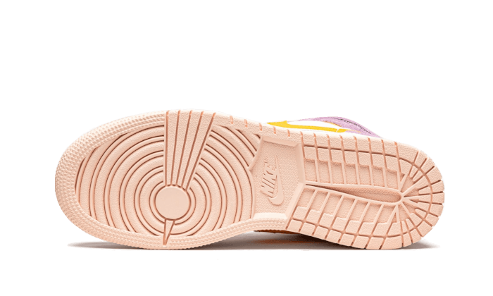Air Jordan 1 Mid SE Arctic Pink