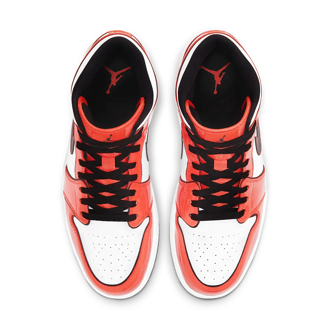 Air Jordan 1 Mid SE Turf Orange