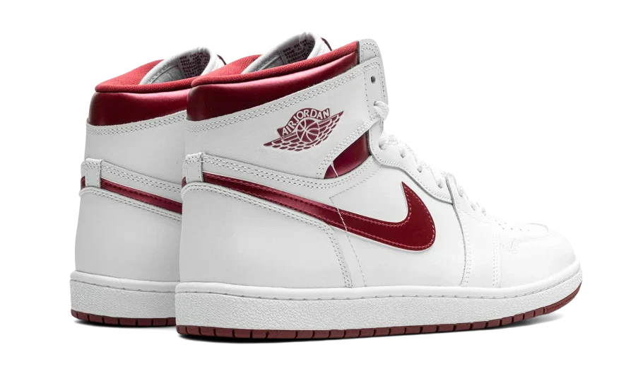 Air Jordan 1 Retro High '85 OG Metallic Burgundy