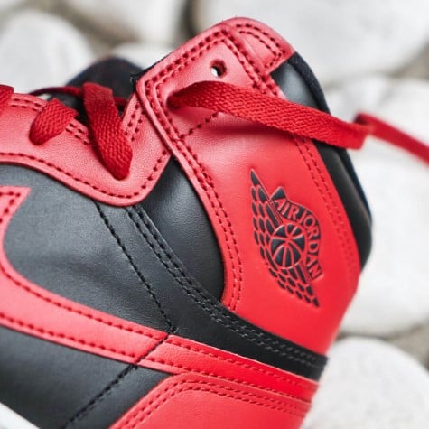 Air Jordan 1 Retro High '85 Varsity Red