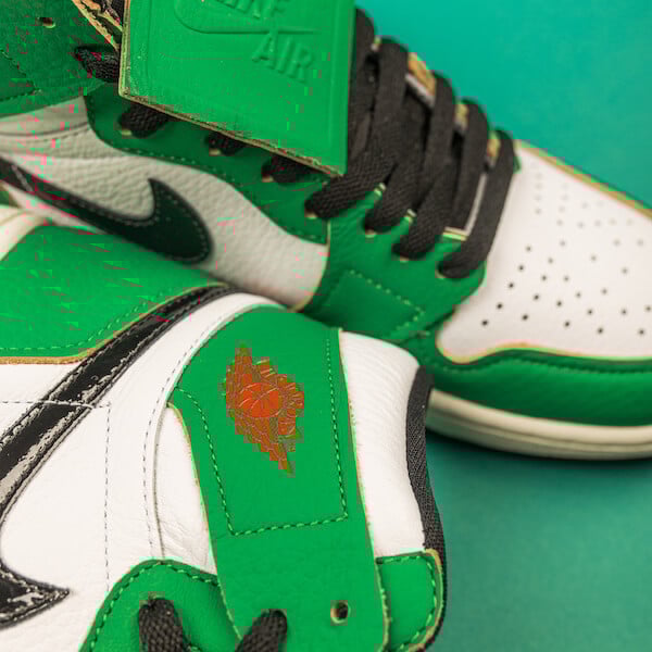 Air Jordan 1 Retro High Lucky Green