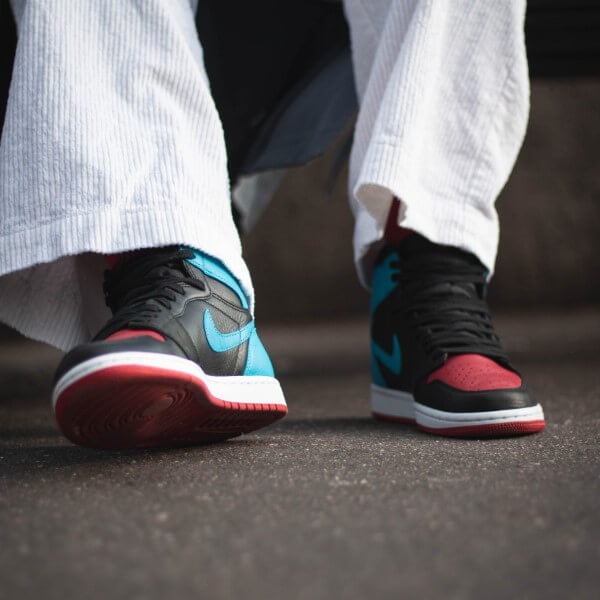 Air Jordan 1 Retro High NC to Chi