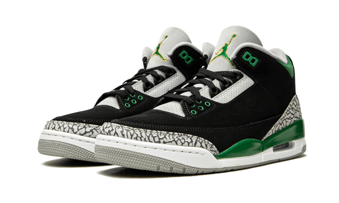 Air Jordan 3 Retro Pine Green