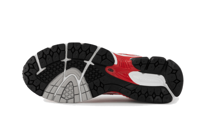 New Balance 860v2 Aime Leon Dore Red
