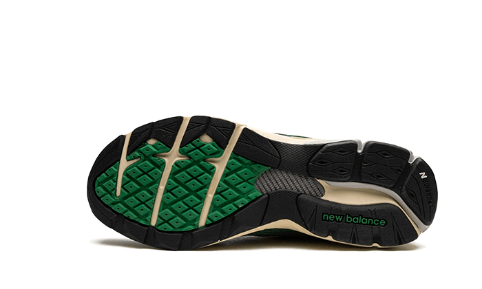 New Balance 990v3 MiUSA Varsity Green Gold