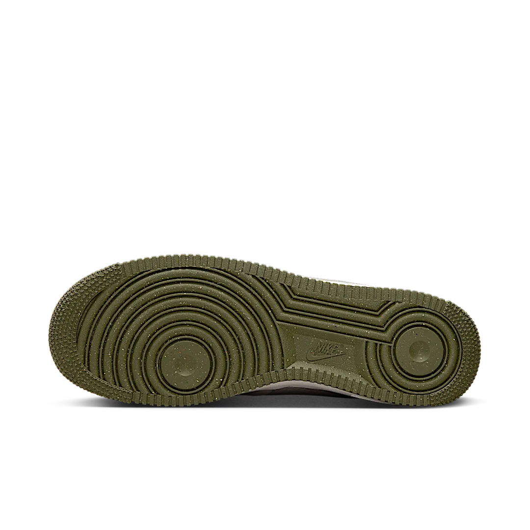 Nike Air Force 1 '07 LV8 Cargo Khaki Dark Russet