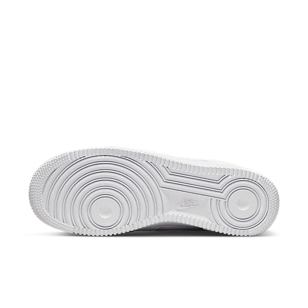 Nike Air Force 1 07 Low Light Orewood Brown
