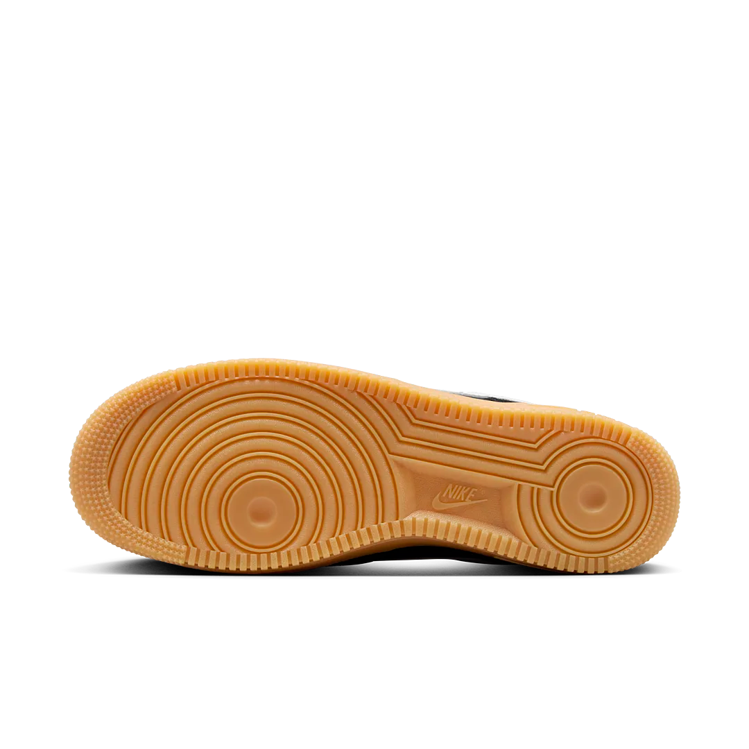 Nike Air Force 1 Low '07 LV8 Black Summit White Gum