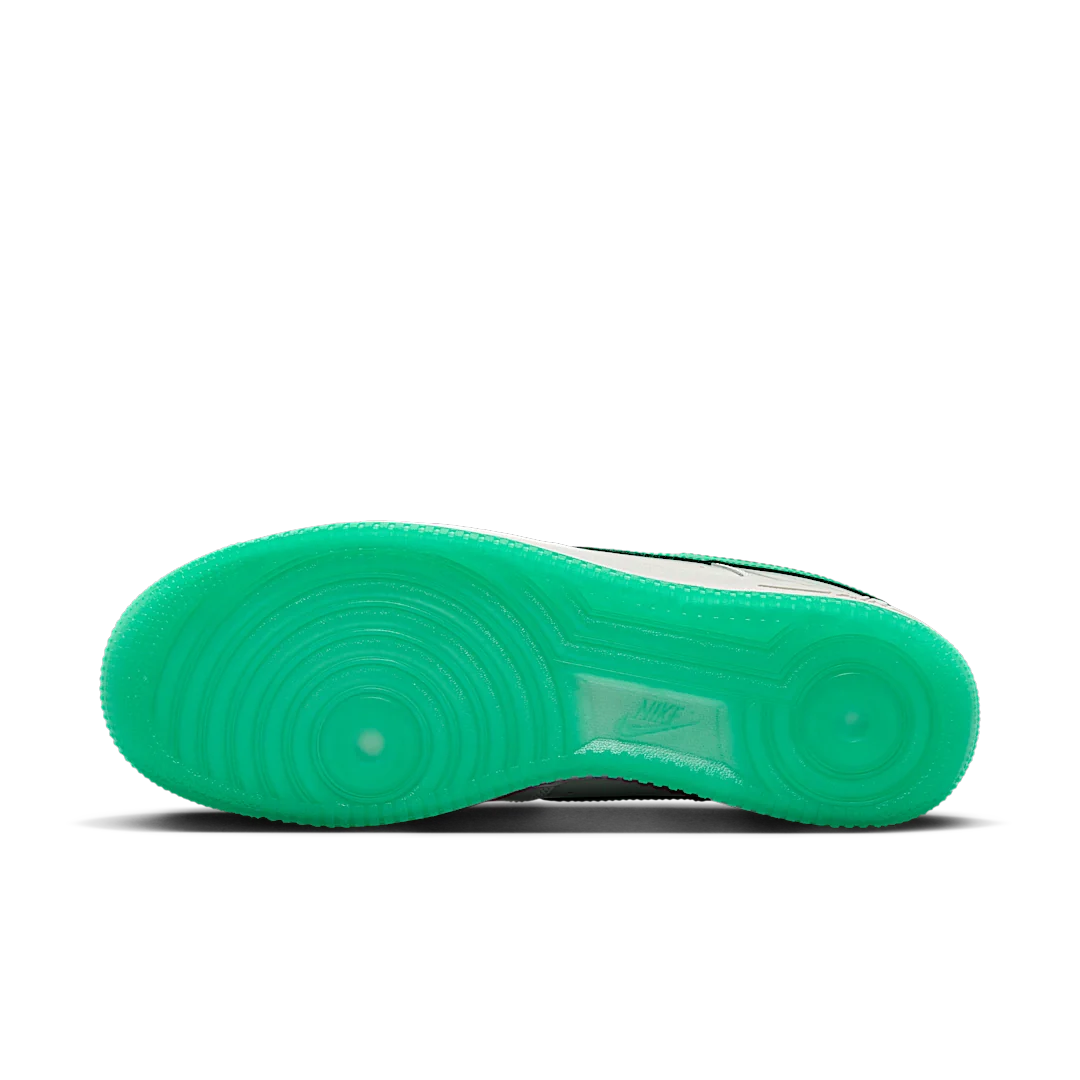 Nike Air Force 1 Low '07 Patent Platinum Tint Stadium Green