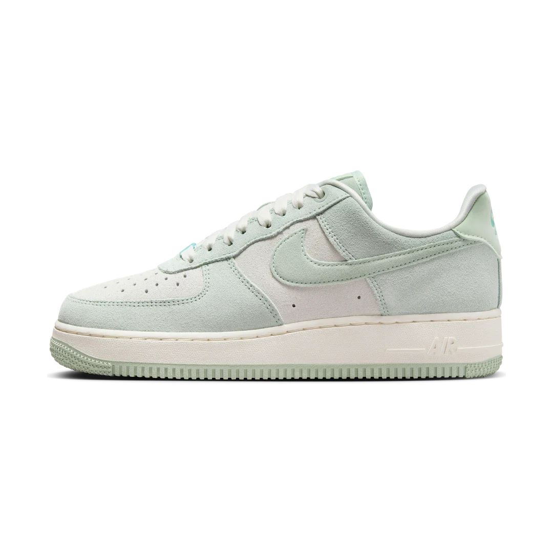Nike Air Force 1 Low '07 SE Spruce Aura Pistachio Frost