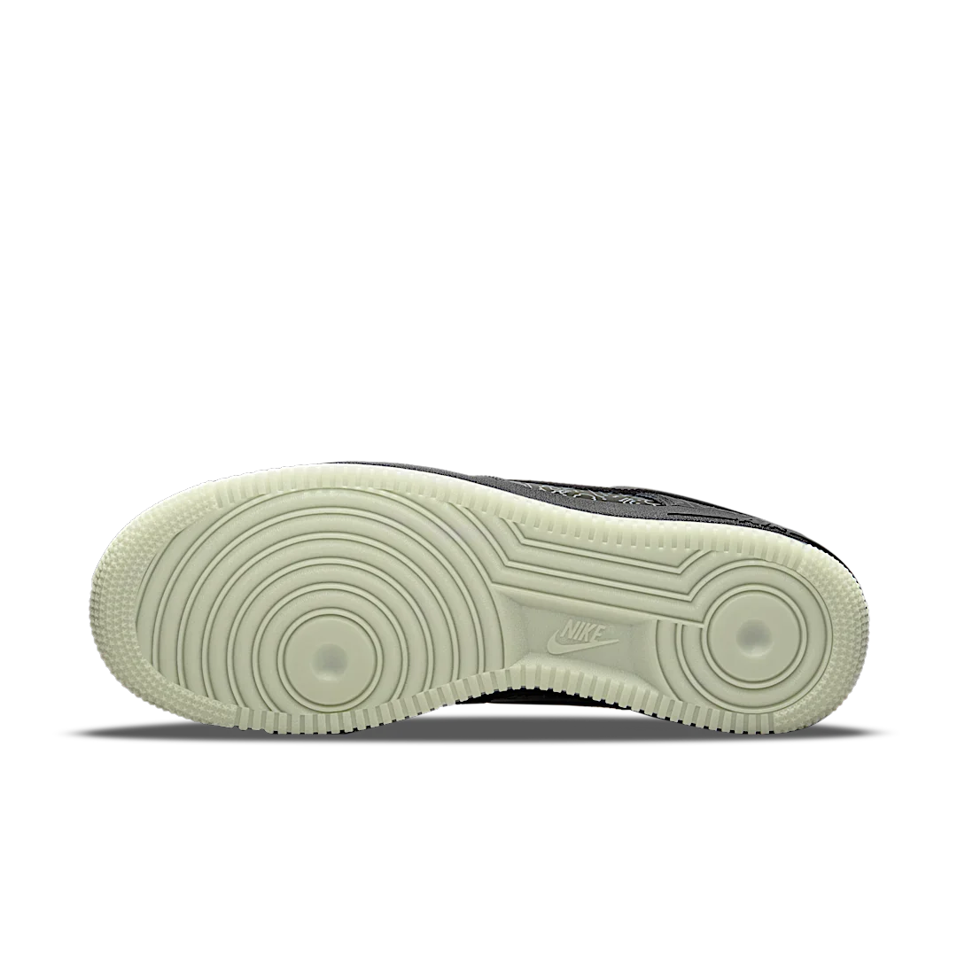 Nike Air Force 1 Low Computer Chip Space Jam