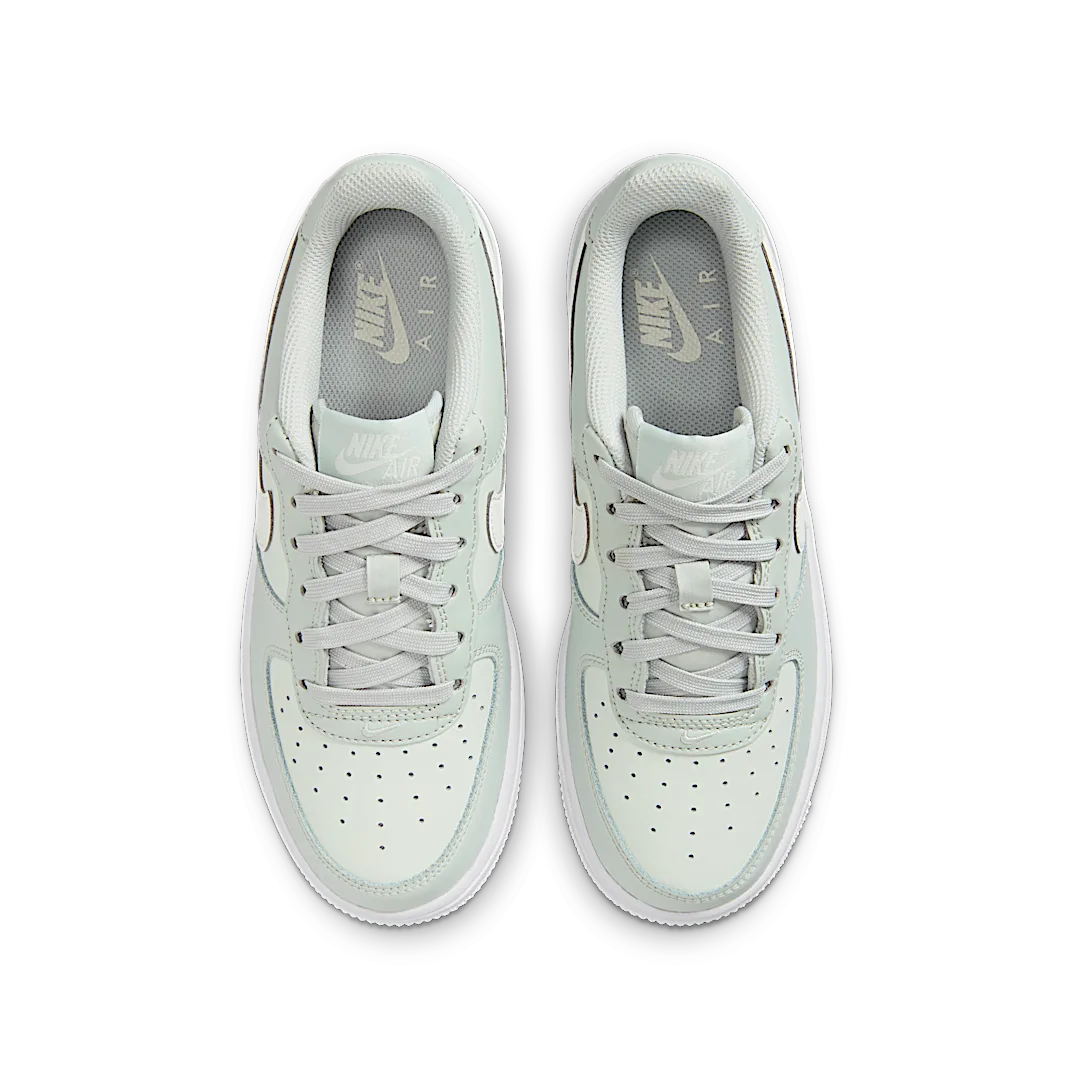 Nike Air Force 1 Low Light Silver Spruce Aura White Sail