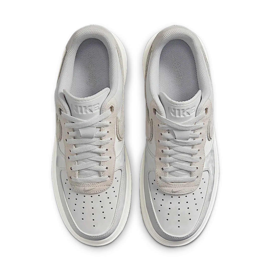 Nike Air Force 1 Low Luxe Summit White Light Bone