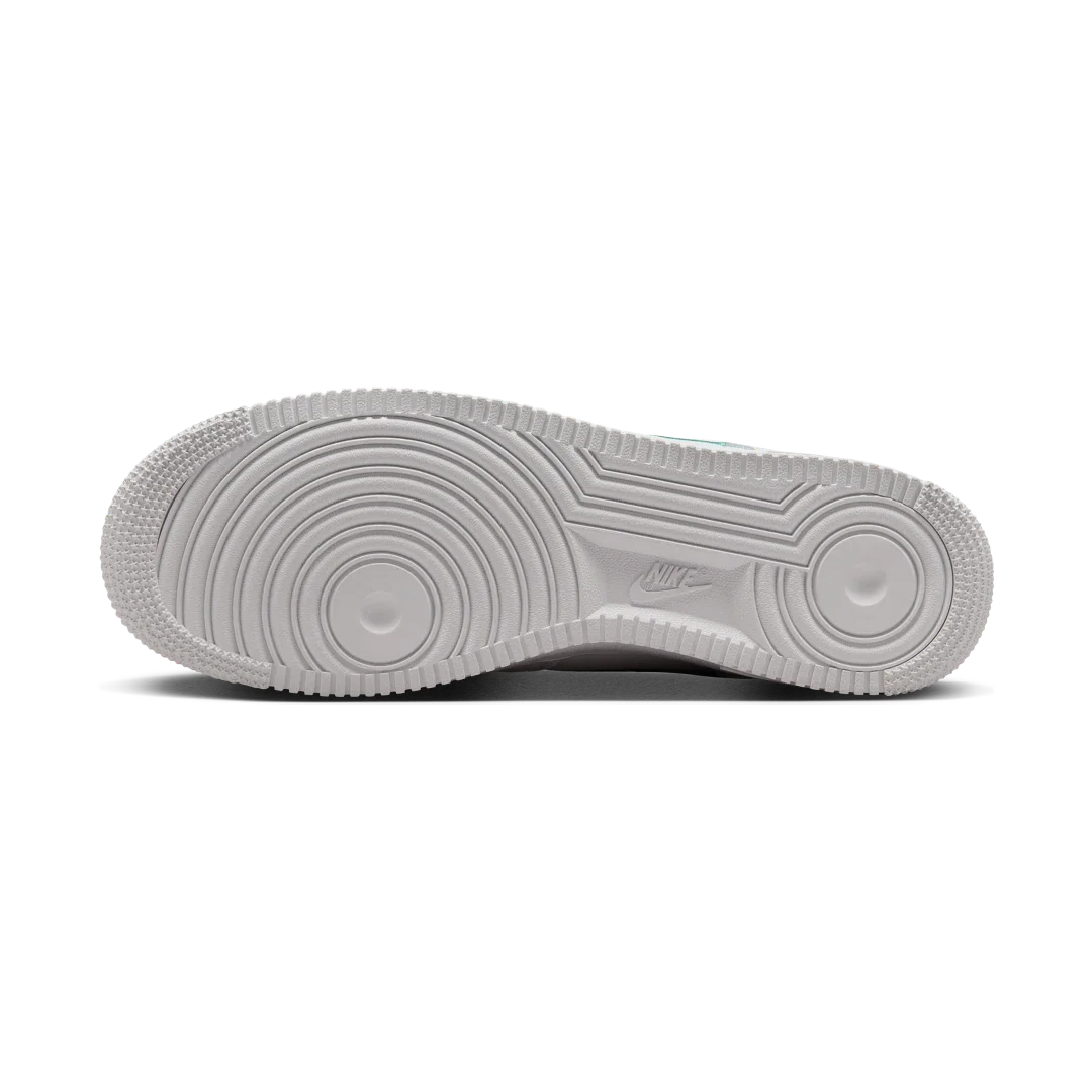 Nike Air Force 1 Low Resort and Sport