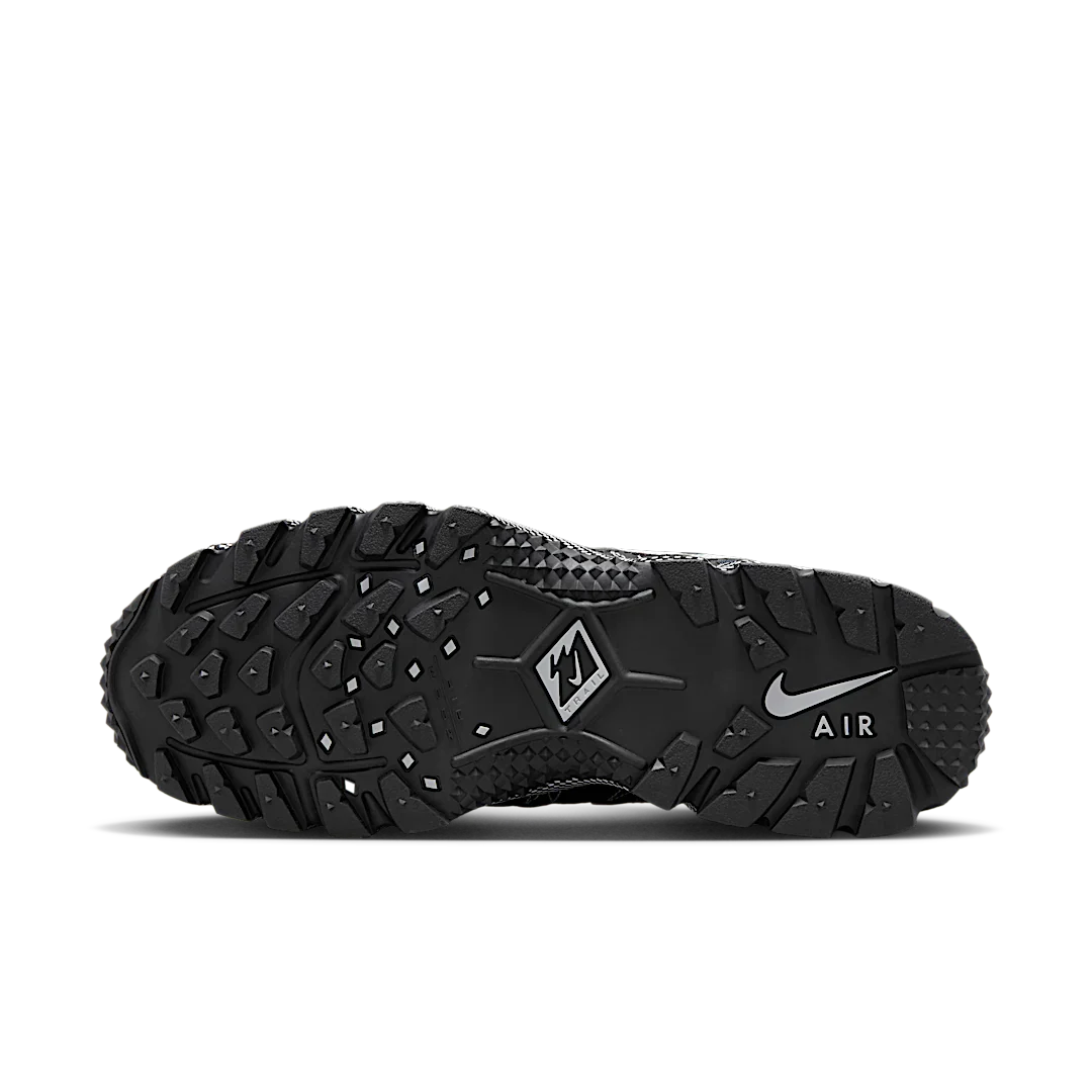 Nike Air Humara QS Black Metallic Silver