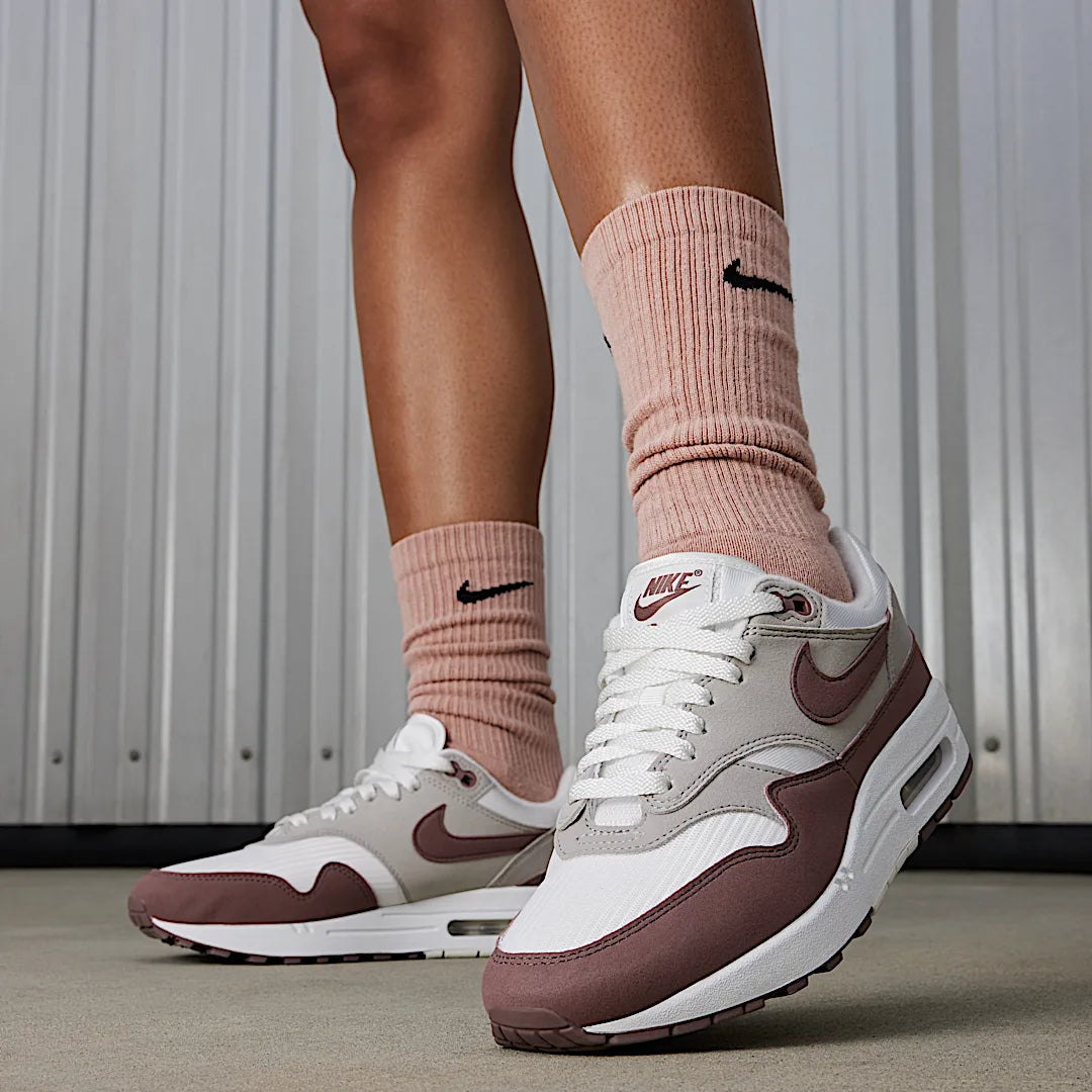 Nike Air Max 1 '87 Smokey Mauve