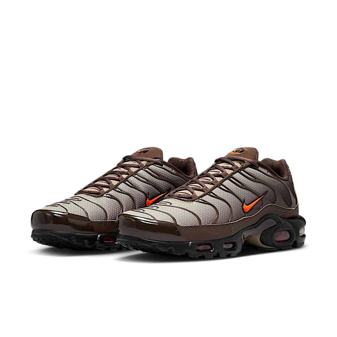 Nike Air Max Plus Baroque Brown Safety Orange