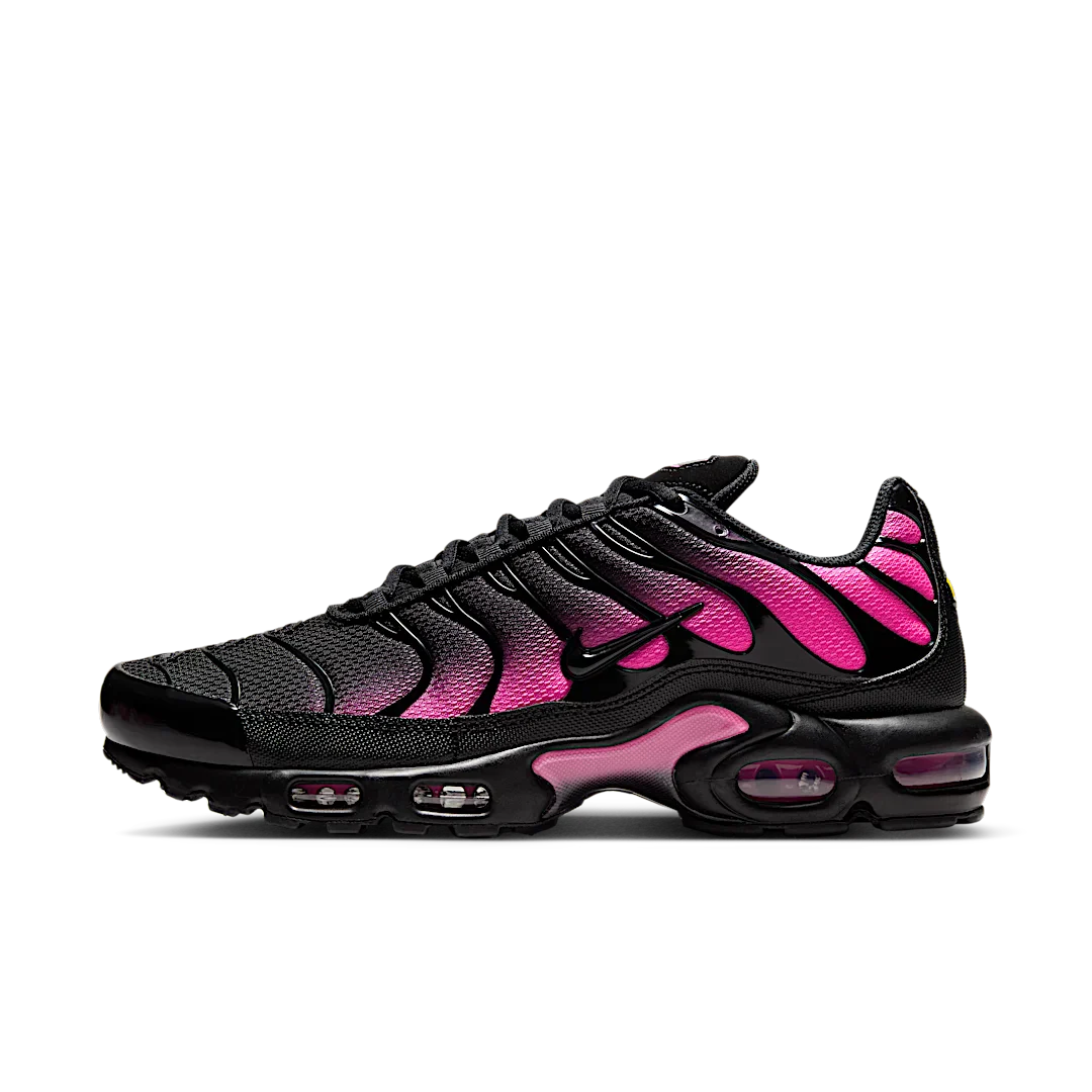 Nike Air Max Plus Black Hyper Pink