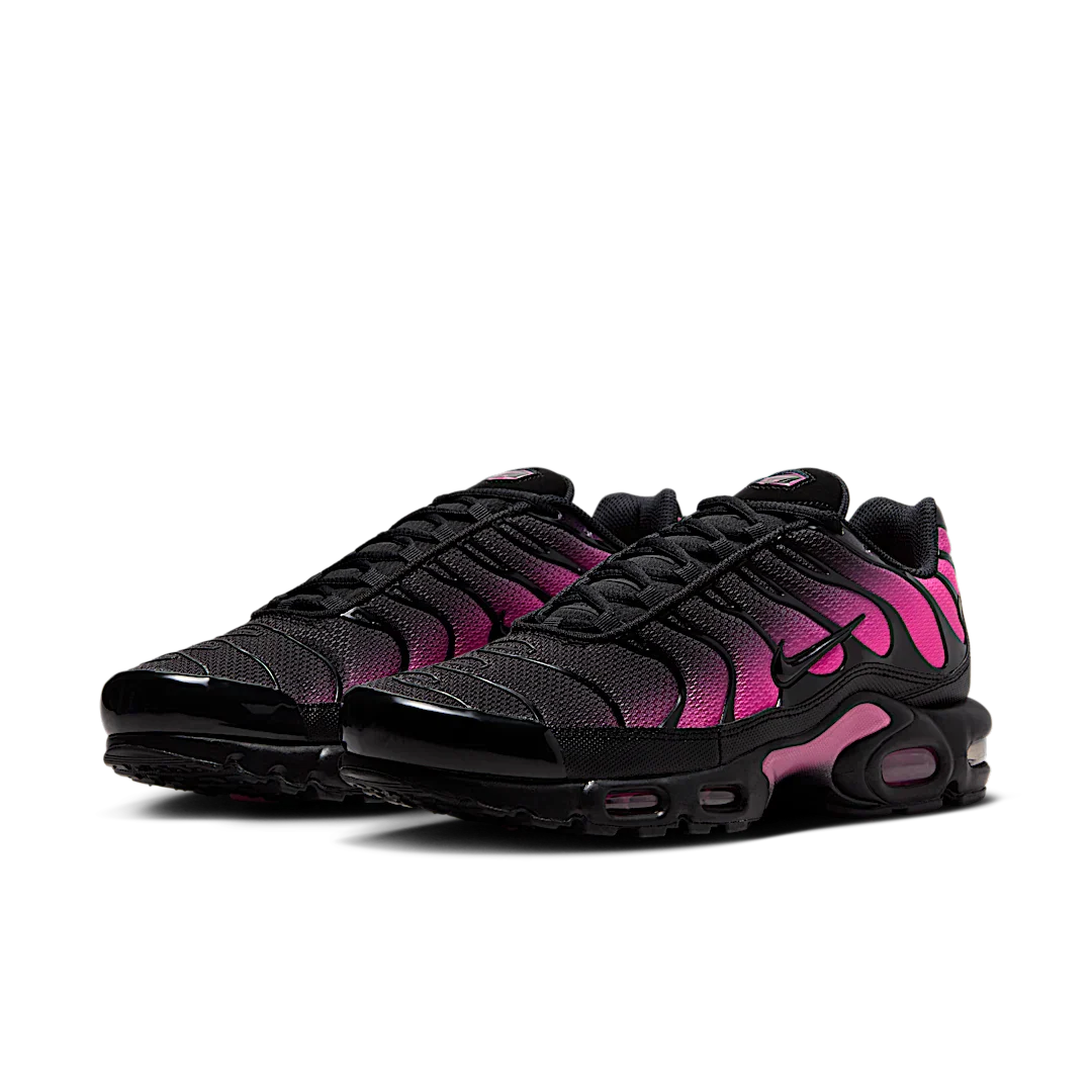 Nike Air Max Plus Black Hyper Pink