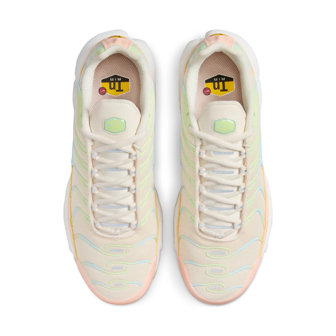 Nike Air Max Plus Crimson Tint