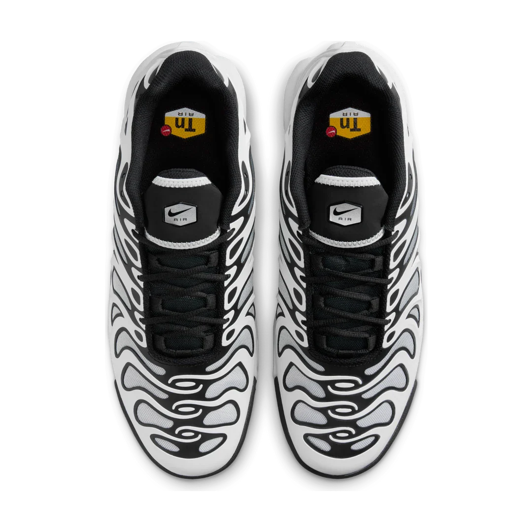 Nike Air Max Plus Drift White Black Metallic Silver