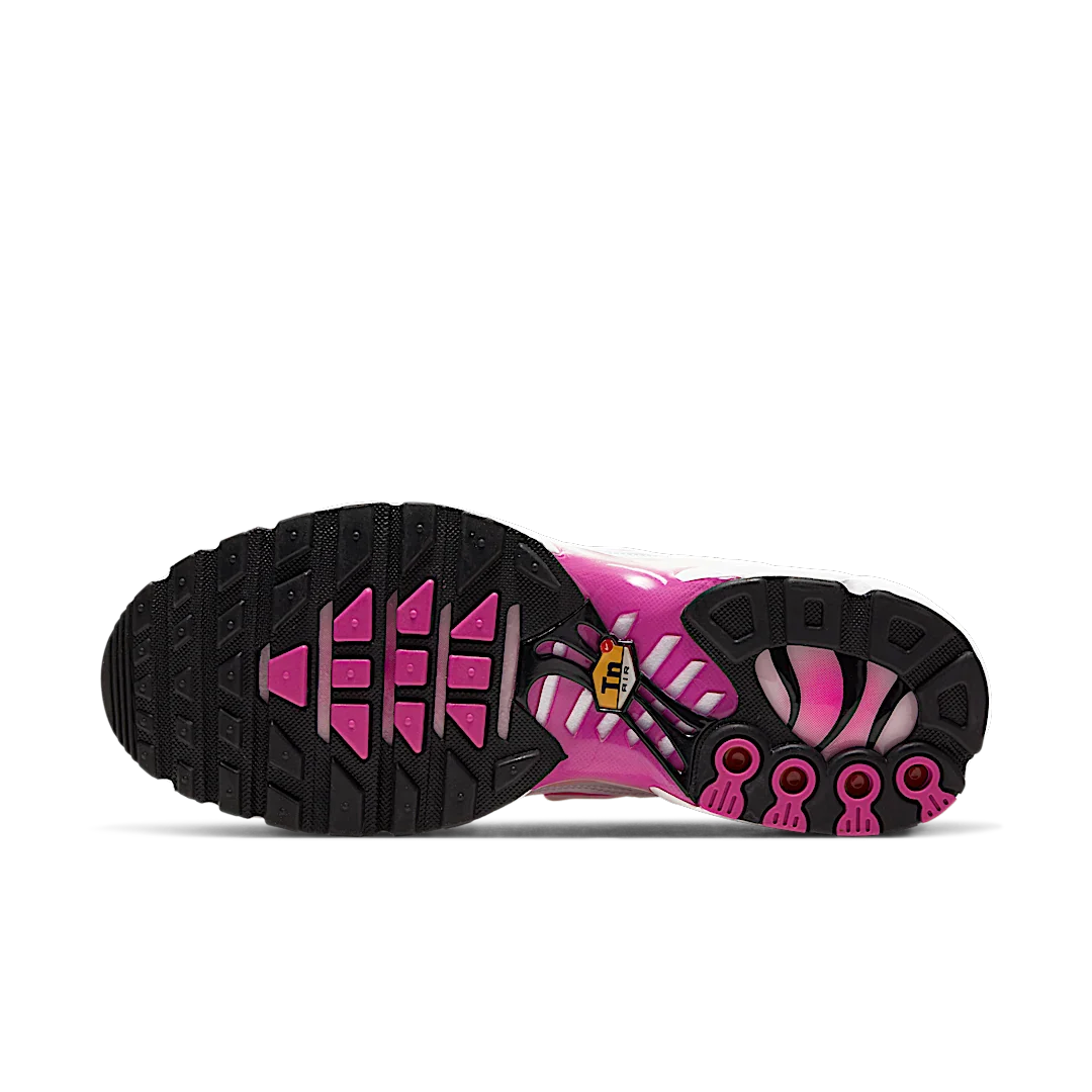 Nike Air Max Plus Pink Fade