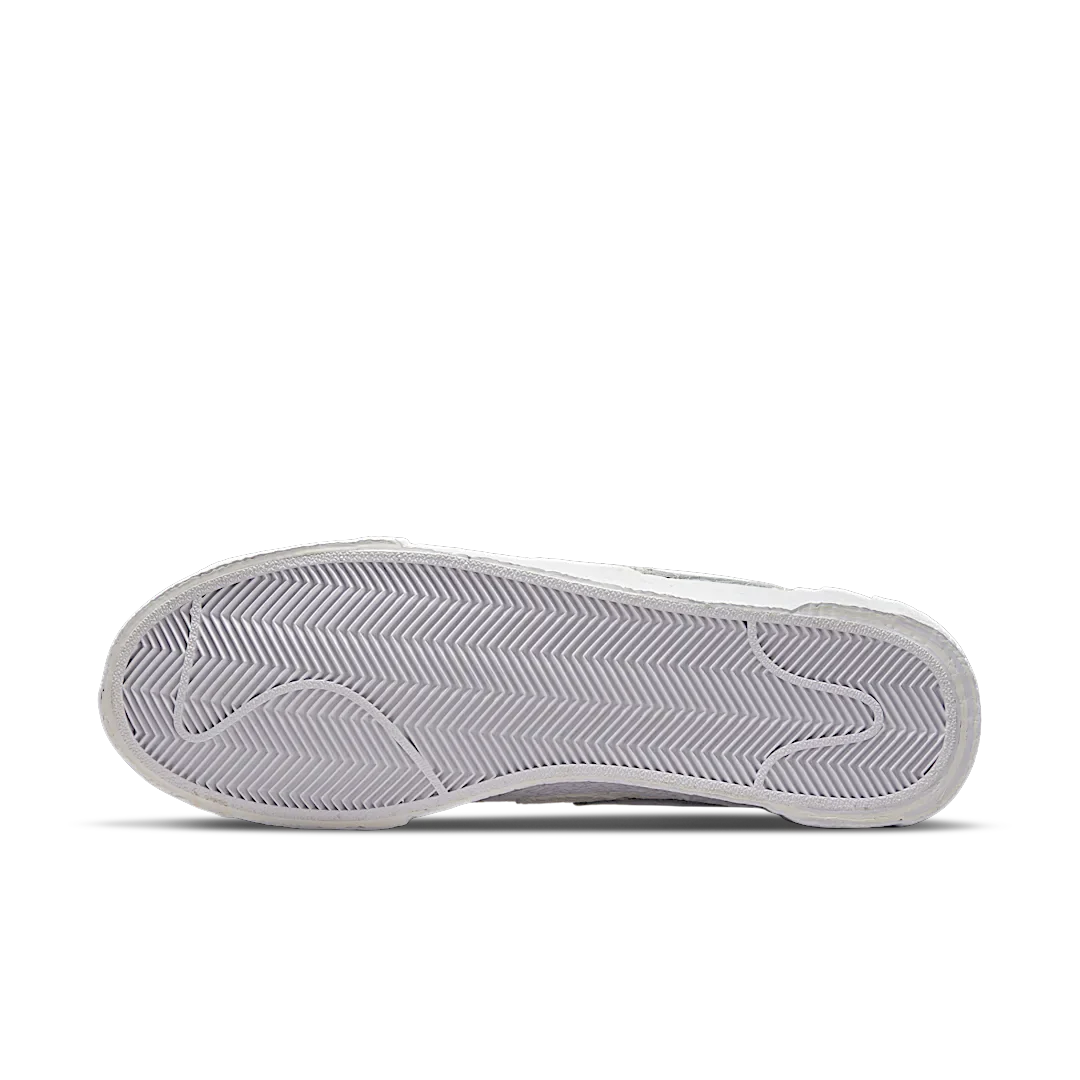 Nike Blazer Low sacai White Patent Leather