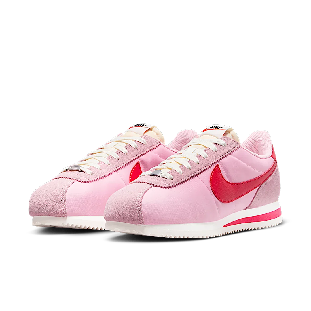 Nike Cortez TXT Medium Soft Pink Sail