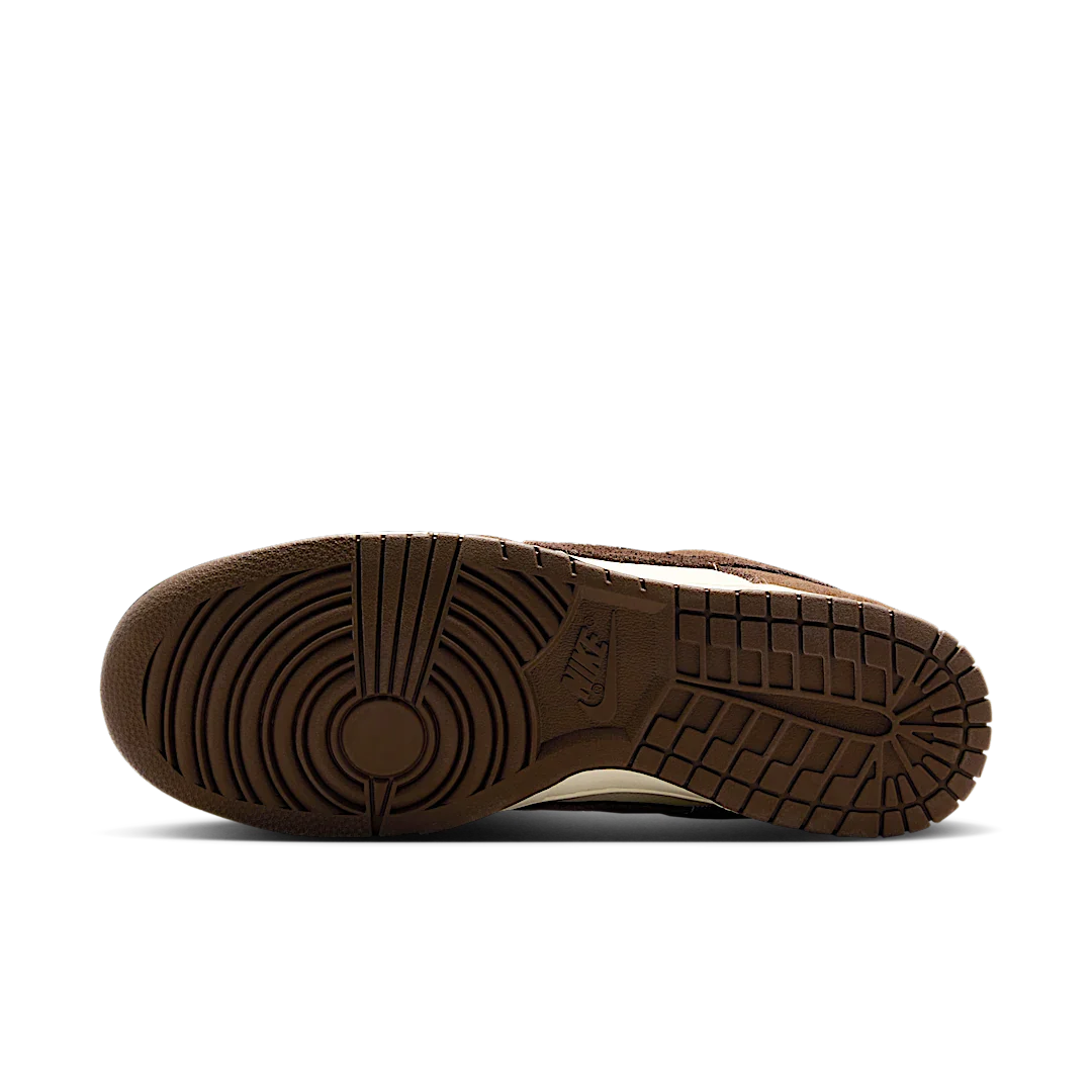 Nike Dunk Low Retro SE Pale Ivory Baroque Brown