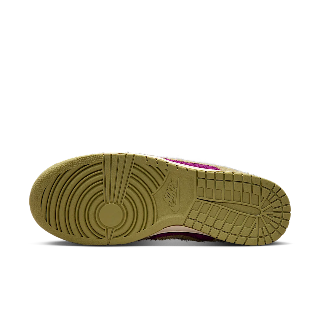 Nike Dunk Low Retro SE Viotech Dusty Olive