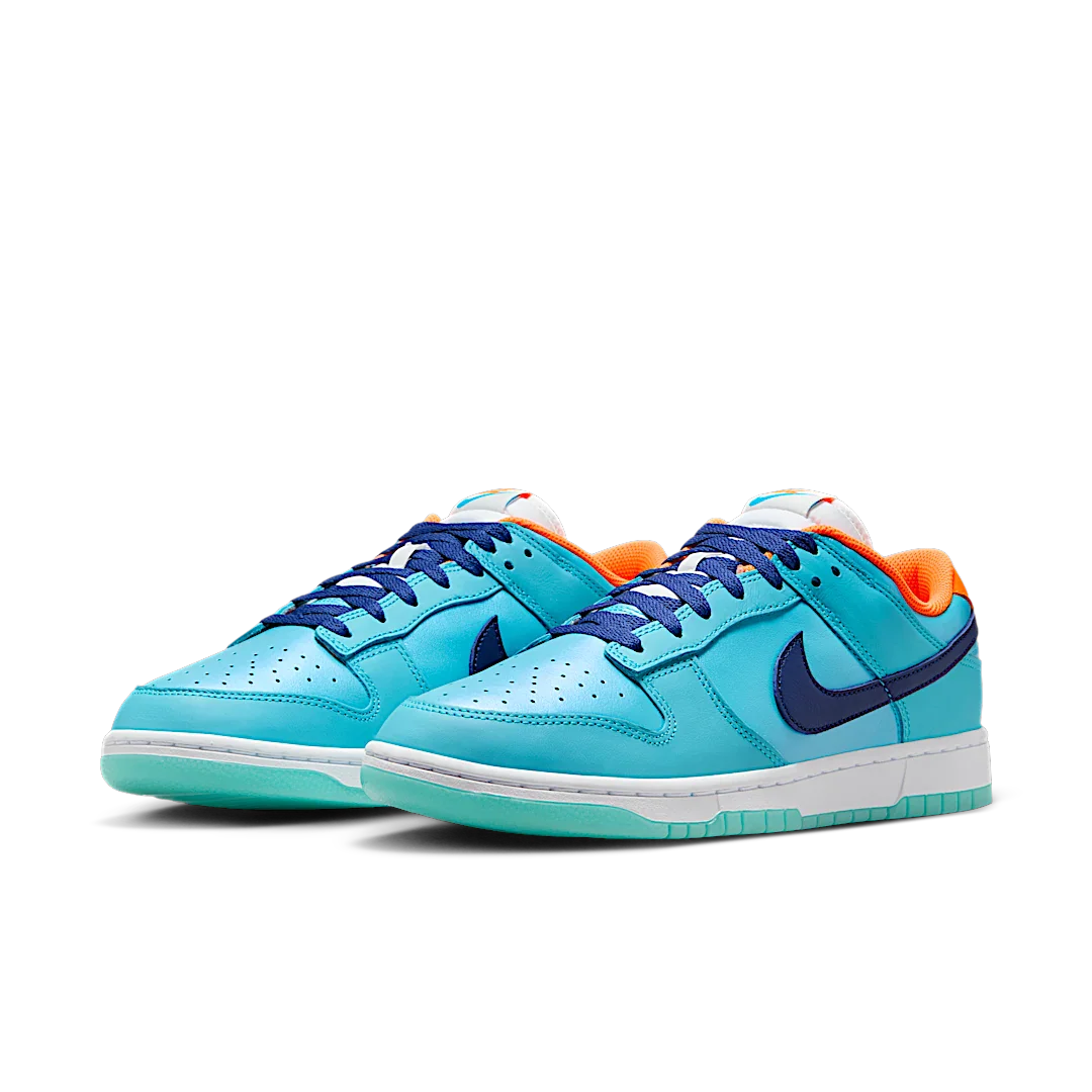 Nike Dunk Low SE Baltic Blue Total Orange