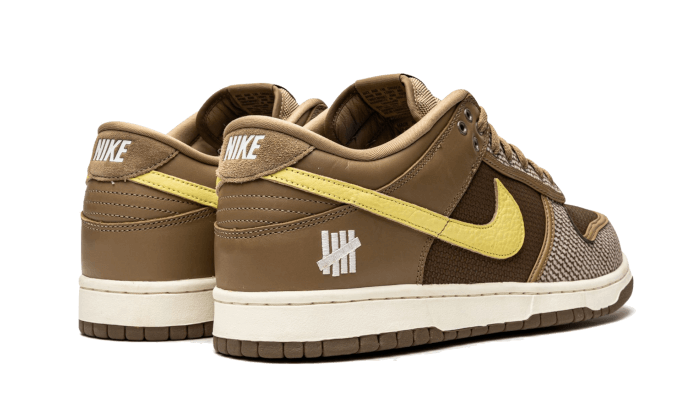 Nike Dunk Low SP Undefeated Canteen Dunk vs. AF1 Pack